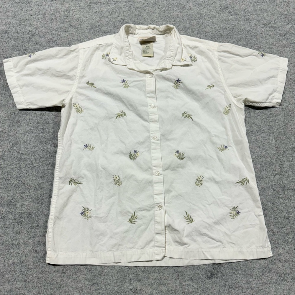 Vintage Northern Reflections Women’s Size M Embroidered Floral Button Down Shirt